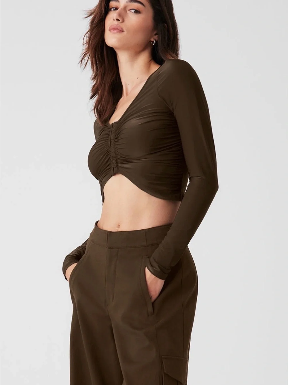 Alo Yoga Standout Long Sleeve Top- Espresso